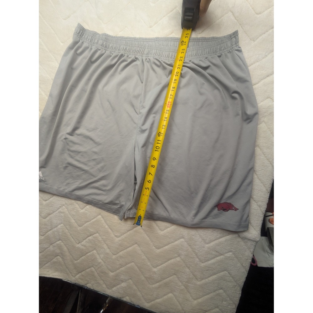 Adidas Arkansas Razorbacks Mens Gray Athletic Performance Shorts XL